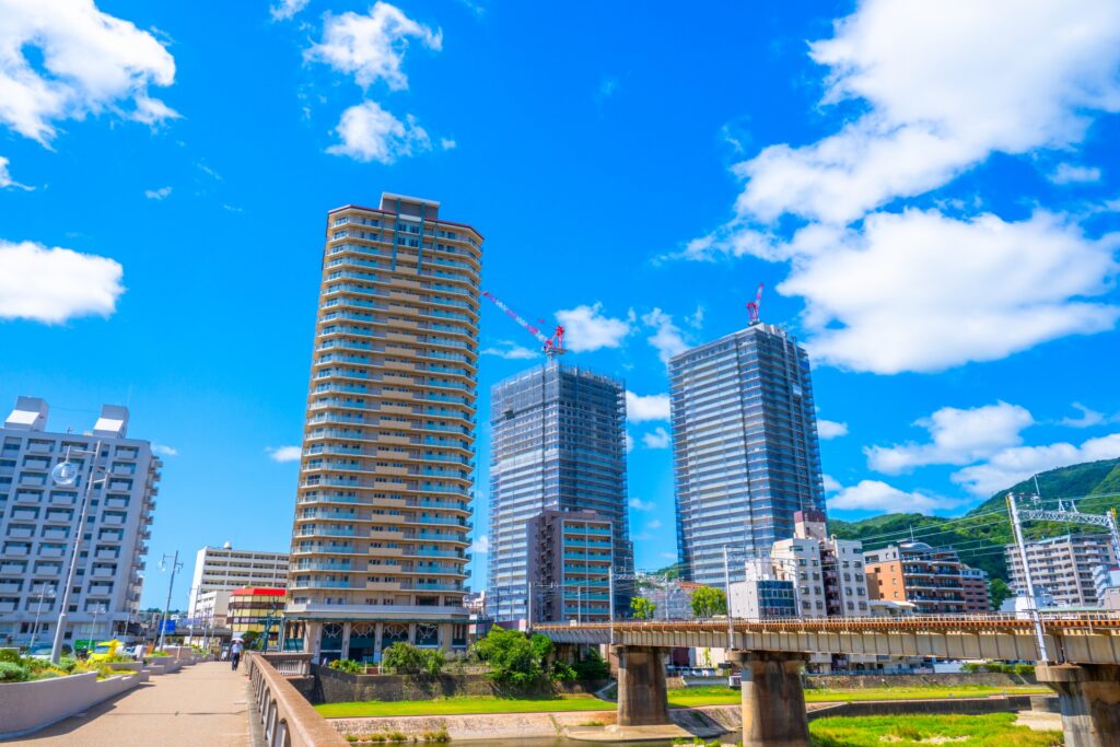 兵庫県の地理的・経済的背景